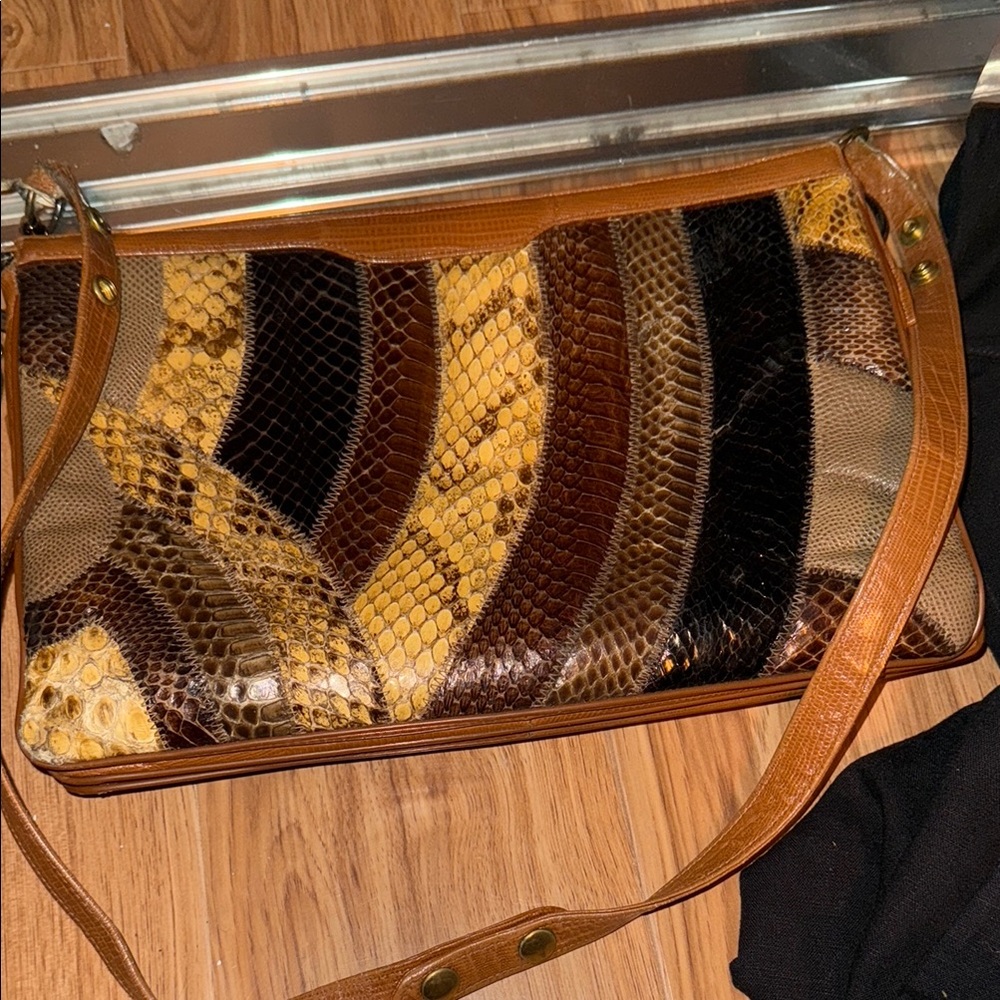 Patchwork Leather Shoulder Bag - image 3